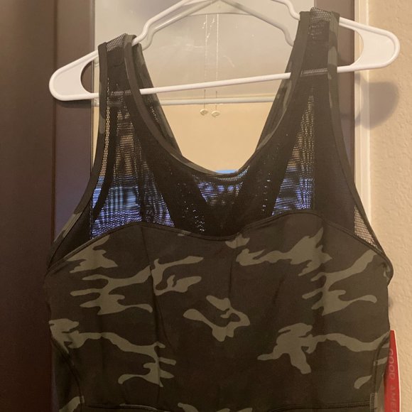 Good American Curve Sculpt Camo Jumpsuit - Picture 4 of 4